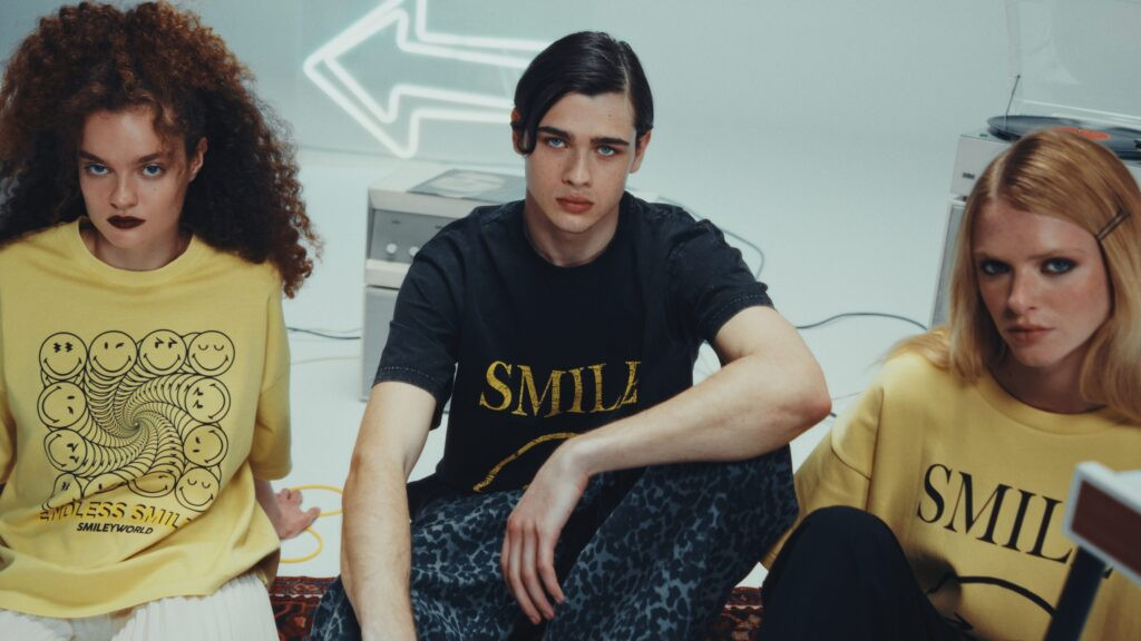 DUB APPERELS – SMILEY SUMMER SS2025