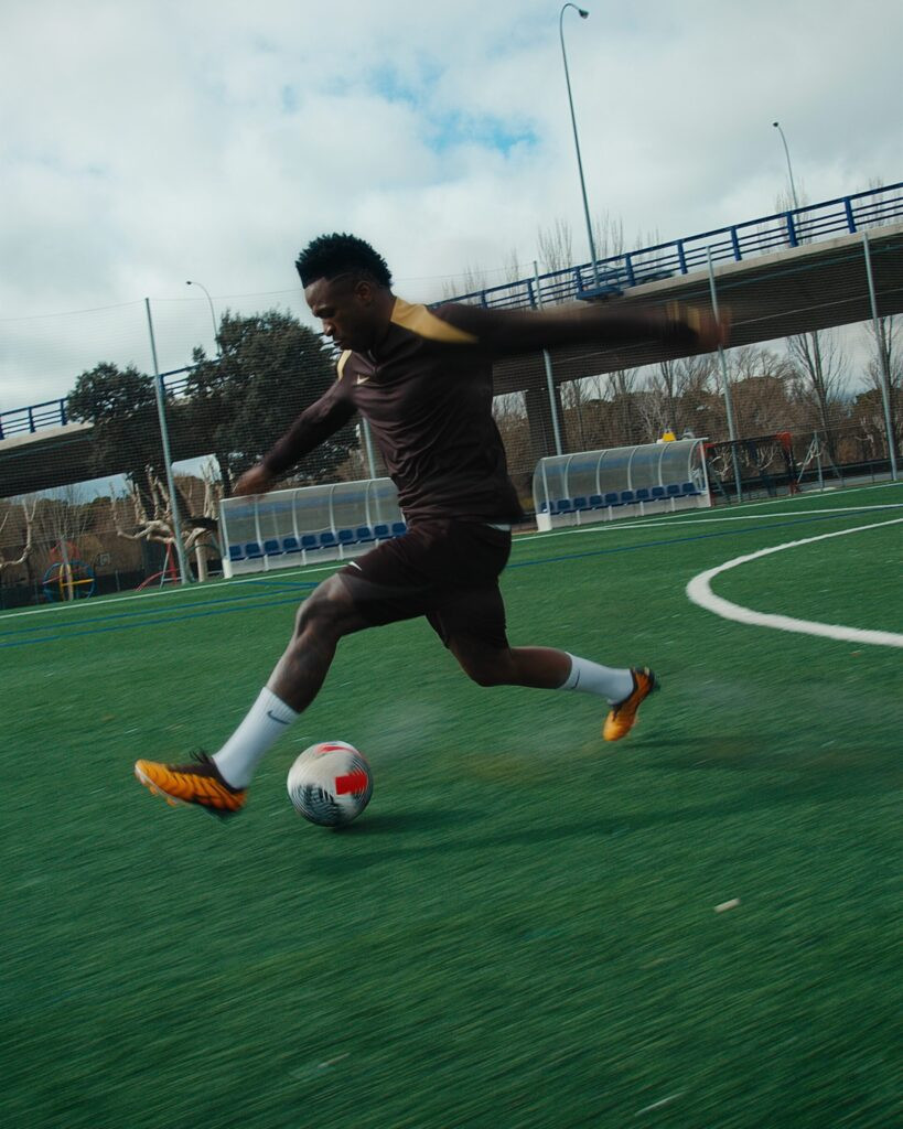 NIKE x VINI JR – NIKE ZOOM MERCURIAL VAPOR 15